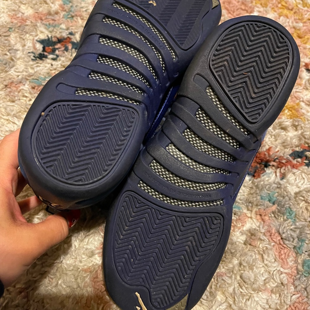 Retro jordan 12s size 6.5 youth